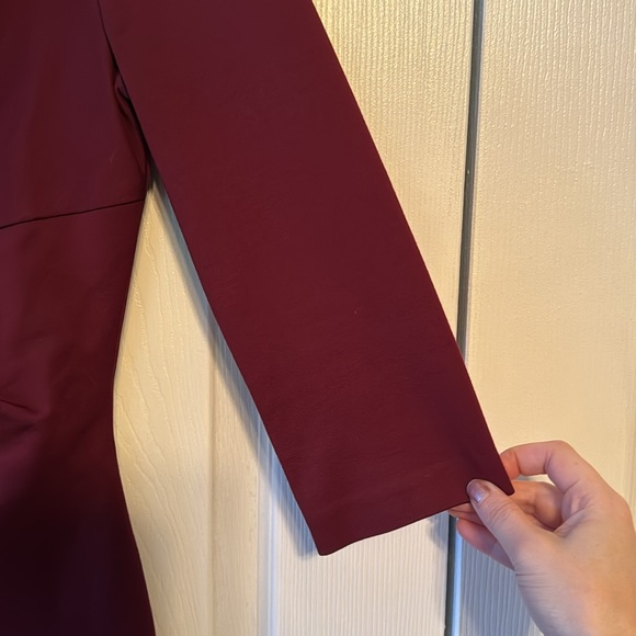 Le Chateau Fitted 3/4 Sleeve Knotted Dress - Picture 2 of 6